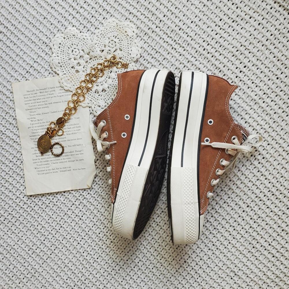 Brown suede lace up platform coverse sneakers - Picture 2 of 8